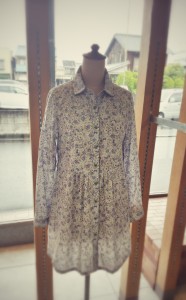 ブラウスチュニック